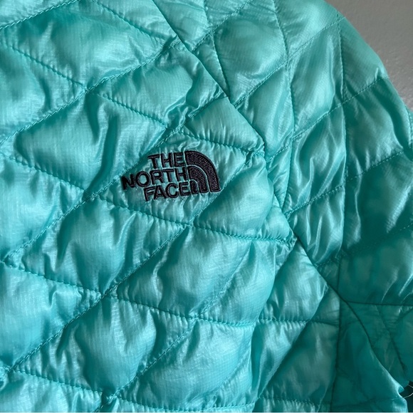 The North Face Turquoise Thermoball Jacket Size XS - Picture 7 of 11